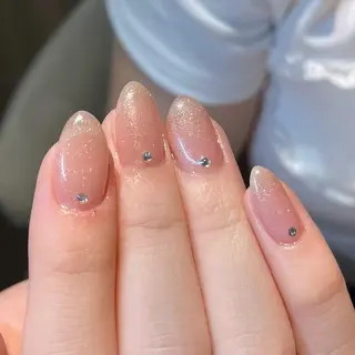 ネイル 秋本 栞のネイルデザイン