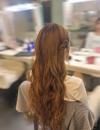 ヘアアレンジ 尾﨑 咲耶のヘアスタイル