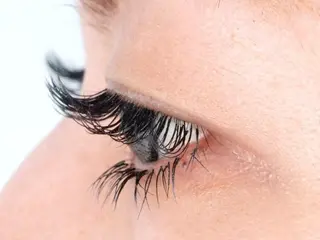 マツエク・マツパ ディアマンローズ池袋店所属・ディアマン ローズのマツエク・マツパデザイン