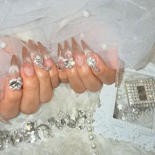 ロング MADIA所属・MADIA_ miyuのネイルデザイン