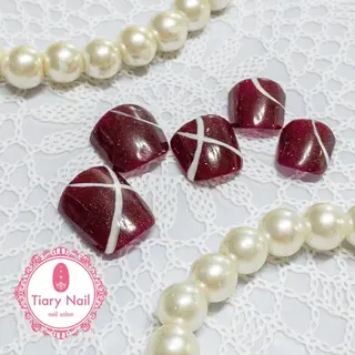 ネイル tiarynail K Kのネイルデザイン