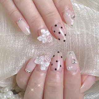 ネイル 晴香 ✨のネイルデザイン