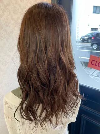 ロング カラー ヒヨシ ルナのヘアスタイル