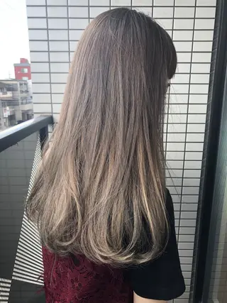 ロング カラー 井上 美穂のヘアスタイル