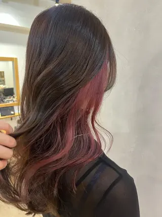 ロング カラー orente  omotesando所属・kato himariのヘアスタイル