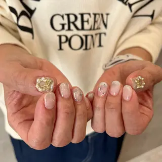 ネイル S. SAYAのネイルデザイン