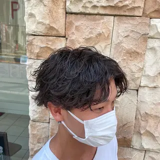 ショート パーマ メンズ シャドウパーマ/縦落 ちパーマ 大久保拓実のヘアスタイル