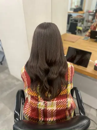 ロング 菅 凜のヘアスタイル