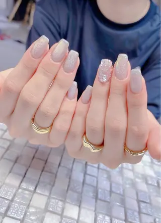 ミディアム めぐみのネイルサロン 惠のネイルデザイン