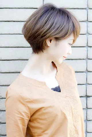 ショート カラー 6Dエクステ板橋店所属・エクステ 吉沢のヘアスタイル