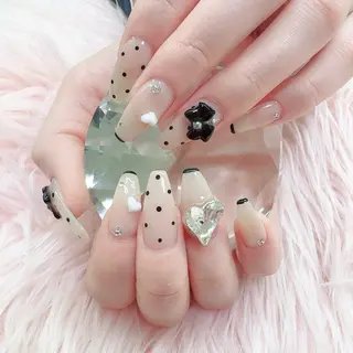 ネイル Nail studio No8 -ネイルスタジオナンバーエイト-所属・Nailstudio No8のネイルデザイン
