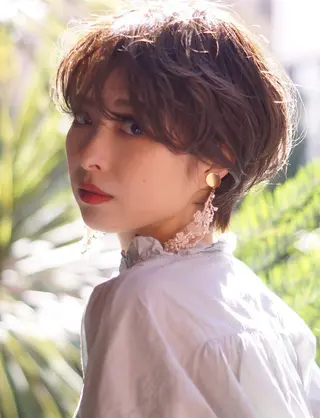 ショート カラー ヘアー.ネイル二刀流 misa🫧のヘアスタイル