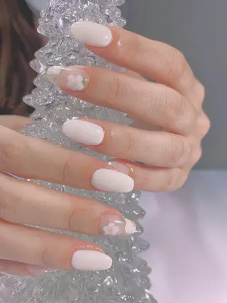 ネイル ネイルサロン ロア旧ジョリーのネイルデザイン