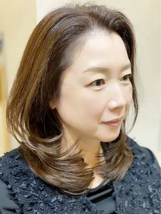 ミディアム カラー 高尾 成紀のヘアスタイル