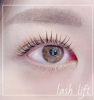 マツエク・マツパ 市原（ネイリスト・ アイリスト）の眉毛・アイブロウイメージ