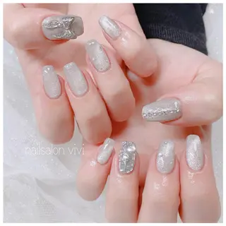 ネイル ＶＩＶＩ nailsalonのネイルデザイン