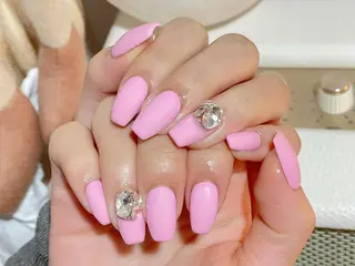 ネイル One plus StudioNailのネイルデザイン