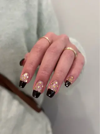 ネイル DEEokazaki momonaのネイルデザイン