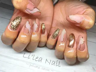 ネイル Li'leaNail AINAのネイルデザイン