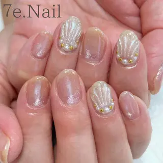 ネイル 7e. Nailのネイルデザイン