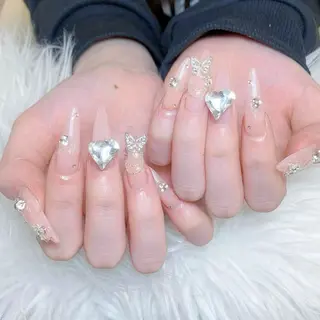 ネイル ゴテゴテ ネイルのネイルデザイン