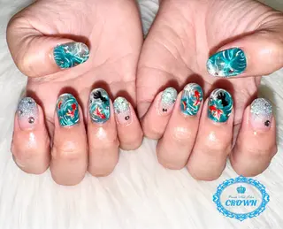 ネイル CROWN プライベートサロンのネイルデザイン