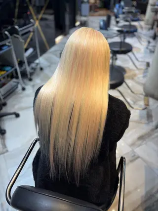 ロング カラー 大阪 梅田/ ハイトーン/エクステのヘアスタイル