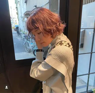 ショート ami/大阪/暖色 /レイヤーカットのヘアスタイル