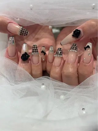 ネイル SHELLNAIL 🌞fujii🌞のネイルデザイン