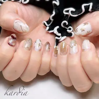 ネイル καρδιά -ｶﾙﾃﾞｨｱ-のネイルデザイン