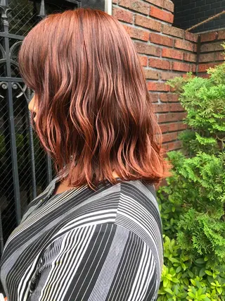 ミディアム カラー 🩰オリーブ/ ベージュ松本咲花🩰のヘアスタイル