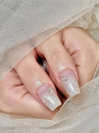 ネイル Elin Maggieのネイルデザイン