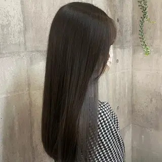 ロング カラー 比嘉 陽のヘアスタイル