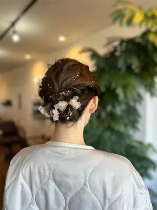 ミディアム ヘアアレンジ GENE CUTCLUB所属・岩村 夏姫のヘアスタイル