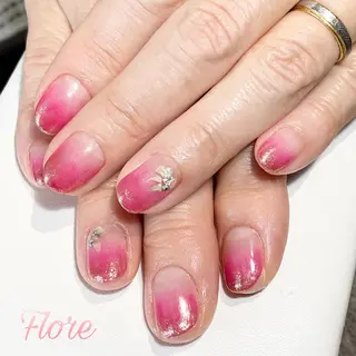 ネイル Flore (フロール)の眉毛・アイブロウイメージ