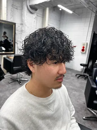 パーマ メンズ 笹江 瑞穂のヘアスタイル