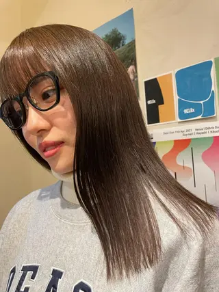 ミディアム ⚪️ISHIZUKA AOI⚪️のヘアスタイル