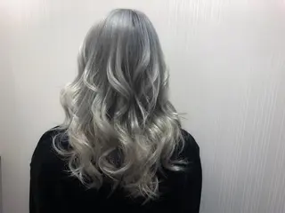 ミディアム カラー 小森谷 亮太のヘアスタイル