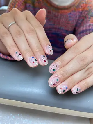 ネイル Flowerネイルサロン所属・. yukiのネイルデザイン