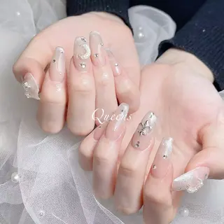 ネイル Queens テイのネイルデザイン