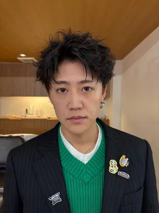 ショート パーマ メンズ 【メンズ縮毛矯正】 FILMS  軍司のヘアスタイル