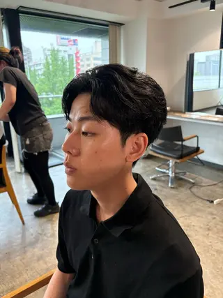 ショート パーマ メンズ become men's hair 名駅店所属・名駅/フェザーパーマ 韓国ヘア/森岡のヘアスタイル