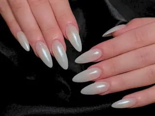 ネイル ヒユ ヒヨリのネイルデザイン