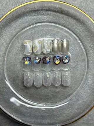 ネイル kiii.__ ✴︎*のネイルデザイン