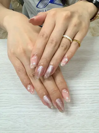 ネイル VENUSBELT 杏のネイルデザイン