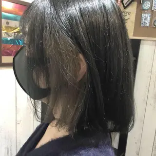 ミディアム カラー embrace エンブレイスのヘアスタイル