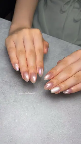 ネイル 関山 志乃のネイルデザイン