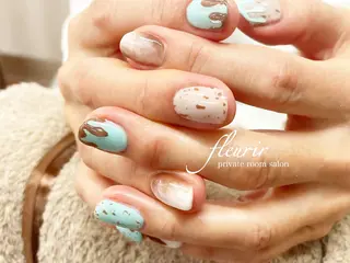 ネイル フルリール 【プライベートサロンのネイルデザイン