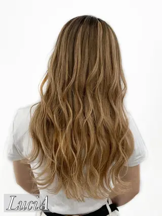 ロング カラー ヘアアレンジ LuciA/エクステ カラーのヘアスタイル
