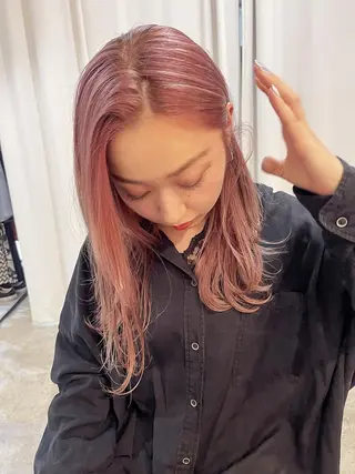 ミディアム カラー パーマ CEINE PATHのヘアスタイル